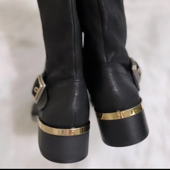 Vince Camuto Women's Windy Motorcycle Boot Size: 9M/40 - Picture 4 of 8